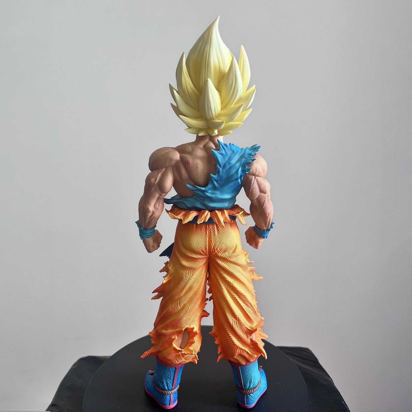 Figura Goku SSJ Bandai Original