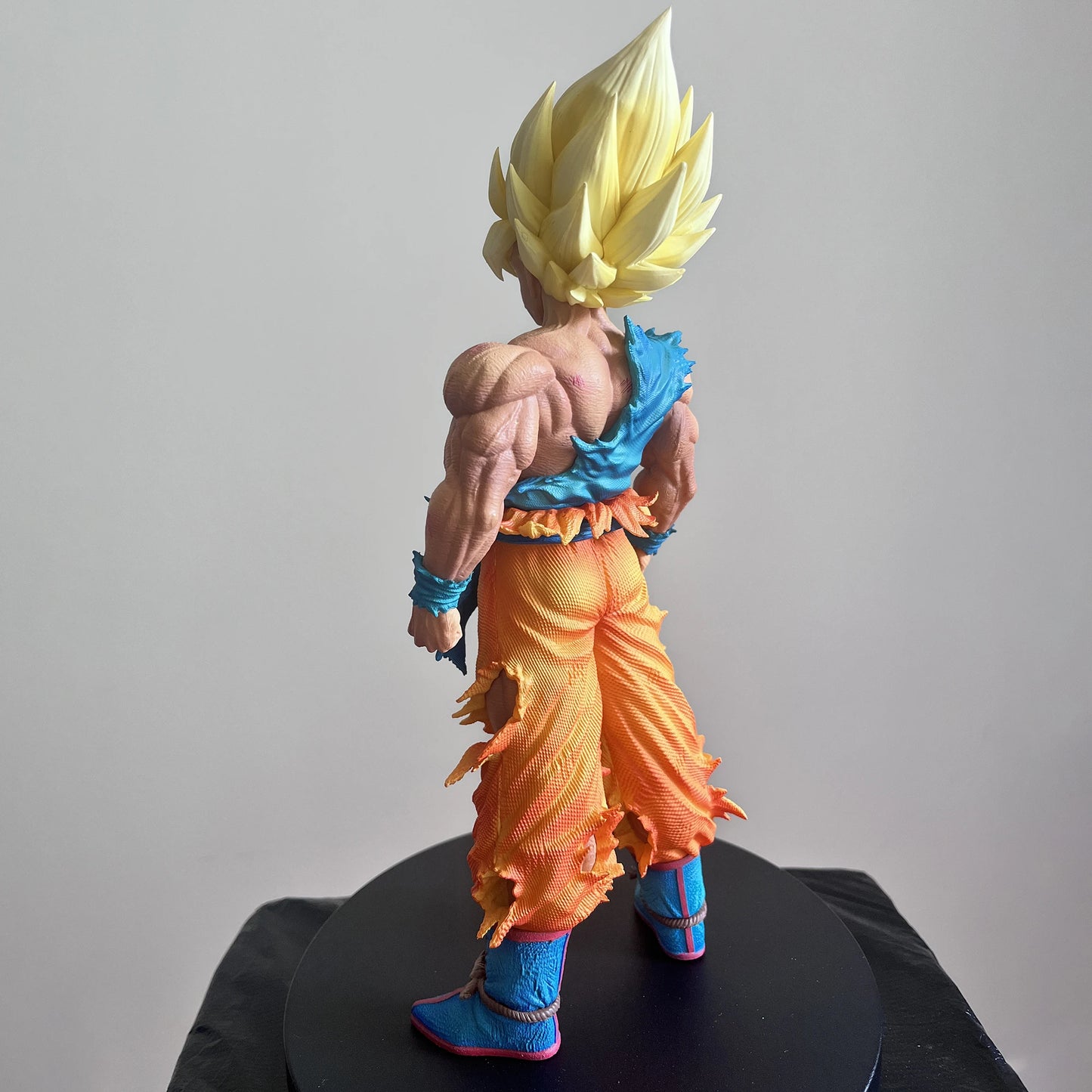 Figura Goku SSJ Bandai Original
